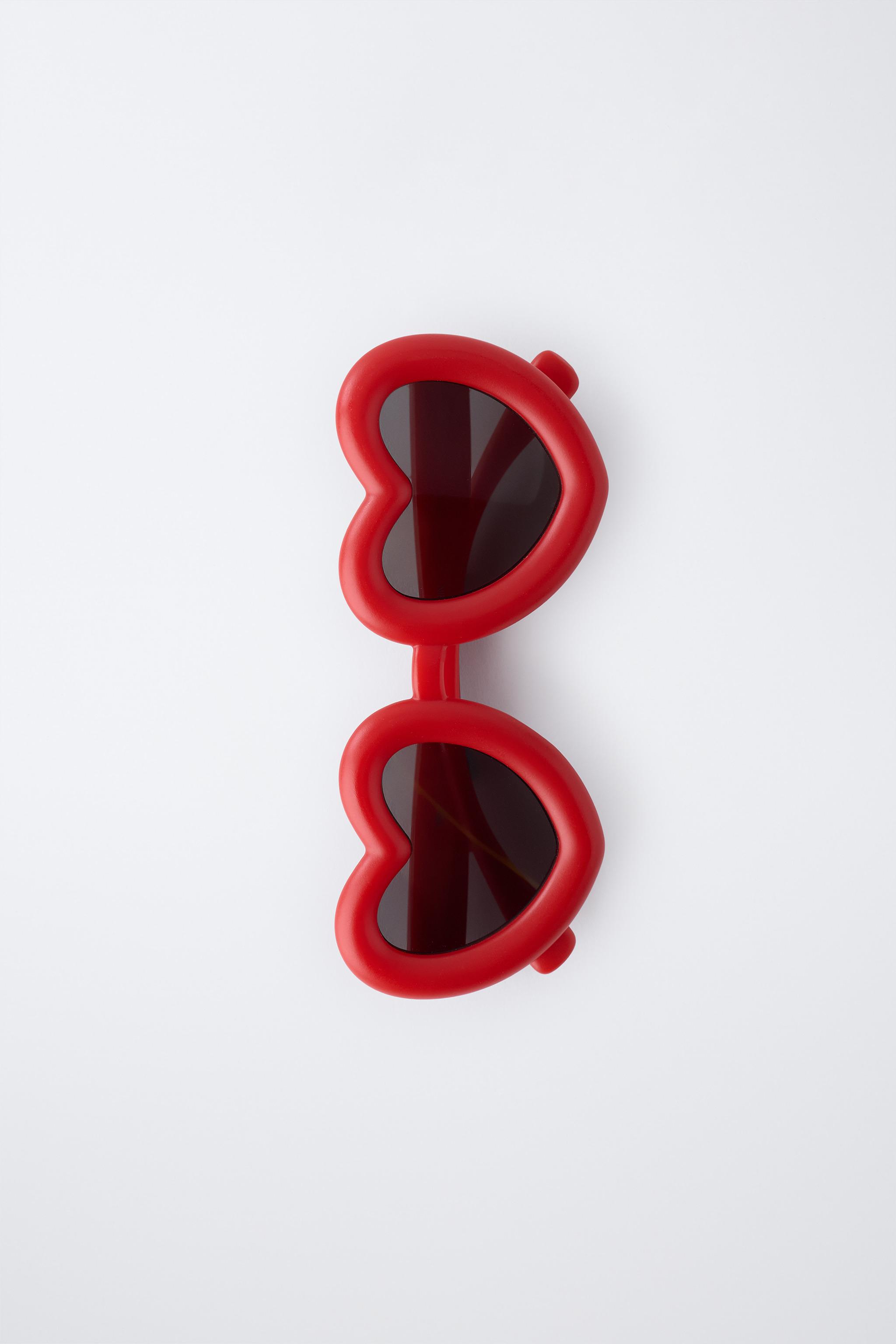 HEART SHAPED SUNGLASSES
